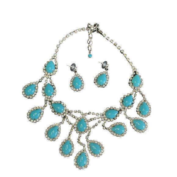 Artisan Jewelry - Southwestern Blue Turquoise Jeweled Bib Necklace and Matching Earrings